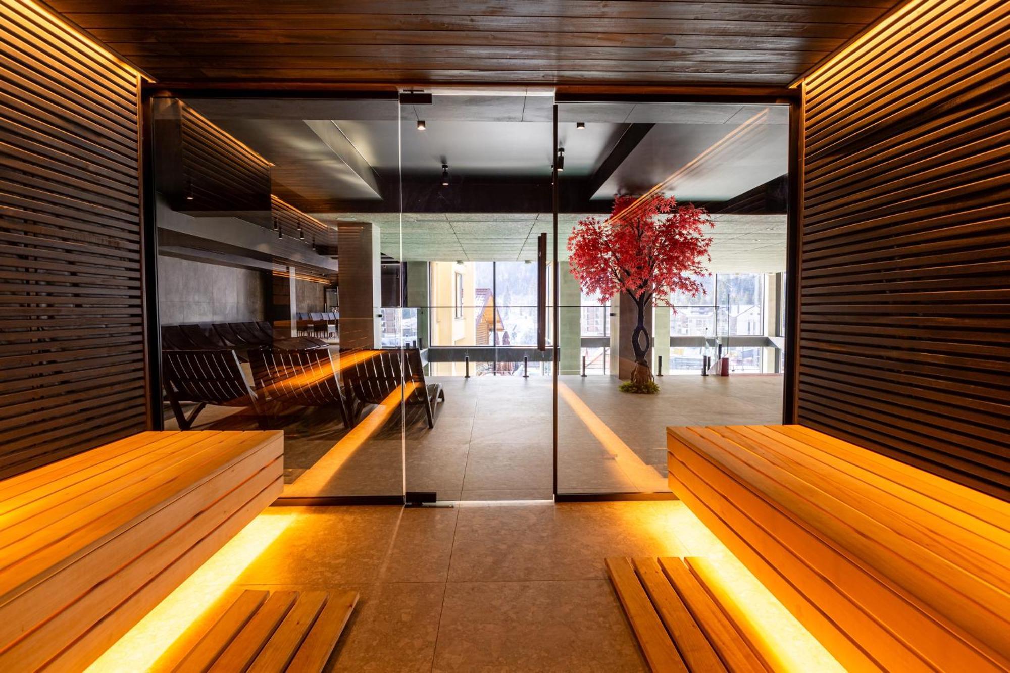 Gold Palace Wellness & Spa Bukovel Eksteriør billede